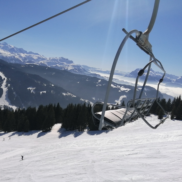 skiing in Avoriaz